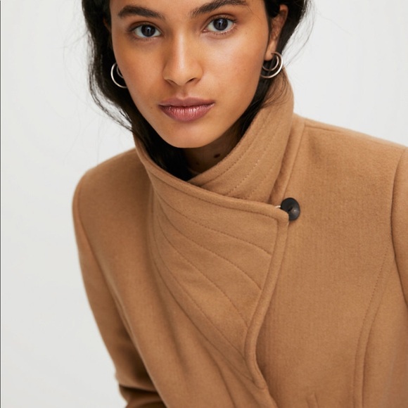 Aritzia Babaton Conner Coat in Size Large - Picture 3 of 6